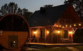 Poleskie zacisze, domek czapla na wyłączność, kominek, balia,sauna